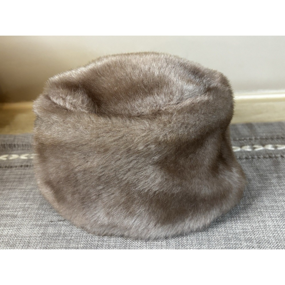 Vintage Unionmade Ladies Faux Fur Hat